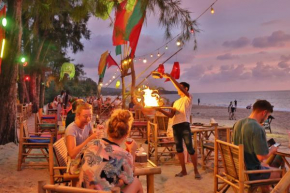 Lanta Palm Beach Resort , Beach Bungalow - Koh Lanta